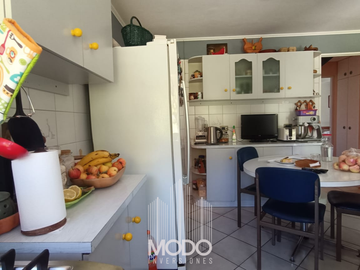 SE VENDE CASA EN MACHALÍ 3D+2B