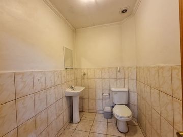 CASA OFICINA EN EL CENTRO DE LOS ÁNGELES, REGION BIO BIO