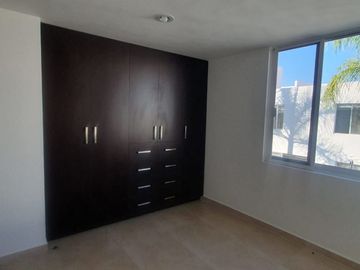 🚀 Juriquilla: Casa con Roof Garden, Seguridad 24/7 y Amenidades de Lujo 🚀 🏡 Tu hogar ideal con espacios amplios, Roof Garden y acceso a amenidades