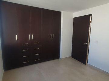🚀 Juriquilla: Casa con Roof Garden, Seguridad 24/7 y Amenidades de Lujo 🚀 🏡 Tu hogar ideal con espacios amplios, Roof Garden y acceso a amenidades