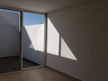 🚀 Juriquilla: Casa con Roof Garden, Seguridad 24/7 y Amenidades de Lujo 🚀 🏡 Tu hogar ideal con espacios amplios, Roof Garden y acceso a amenidades