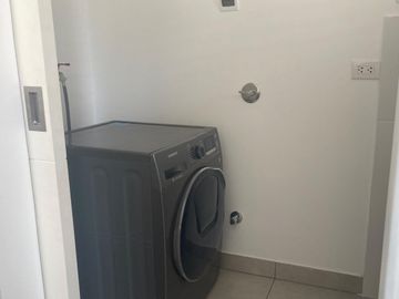 Se Alquila Departamento Amoblado