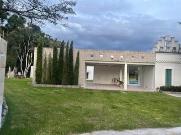 Vendo Casa Quinta en el Guaran gal frente a  Tanda DE Guayllabamba