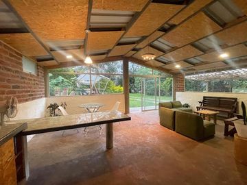 Vendo Casa Quinta en el Guaran gal frente a  Tanda DE Guayllabamba