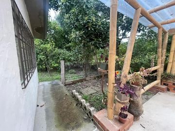 Vendo Casa Quinta en el Guaran gal frente a  Tanda DE Guayllabamba