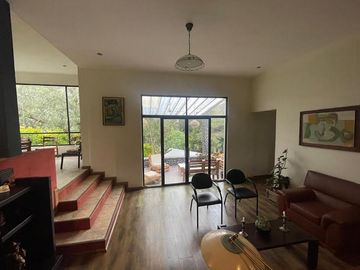 Vendo Casa Quinta en el Guaran gal frente a  Tanda DE Guayllabamba