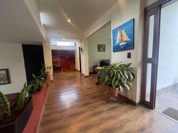 Vendo Casa Quinta en el Guaran gal frente a  Tanda DE Guayllabamba