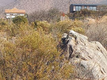 Oportunidad¡¡¡¡ 5300 m2 semi planos en exclusiva parcelación, con luz ,agua y muy segura.