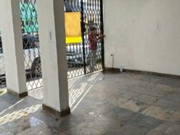 CASA EN VENTA, LOS PINOS, APODACA, 2 PLANTAS,4 RECÁMARAS, 2.5 BAÑOS,  COCHERA DOBLE, COCINA INTEGRAL
