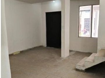 CASA EN VENTA, LOS PINOS, APODACA, 2 PLANTAS,4 RECÁMARAS, 2.5 BAÑOS,  COCHERA DOBLE, COCINA INTEGRAL