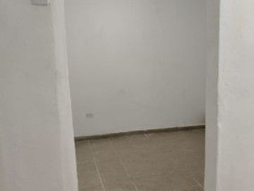 CASA EN VENTA, LOS PINOS, APODACA, 2 PLANTAS,4 RECÁMARAS, 2.5 BAÑOS,  COCHERA DOBLE, COCINA INTEGRAL