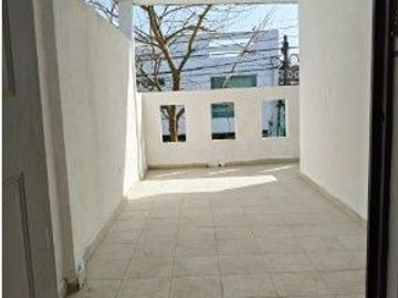 CASA EN VENTA, LOS PINOS, APODACA, 2 PLANTAS,4 RECÁMARAS, 2.5 BAÑOS,  COCHERA DOBLE, COCINA INTEGRAL