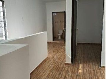 CASA EN VENTA, LOS PINOS, APODACA, 2 PLANTAS,4 RECÁMARAS, 2.5 BAÑOS,  COCHERA DOBLE, COCINA INTEGRAL
