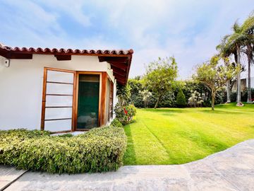 Casa en venta Calle Ibiza un piso en buen estado