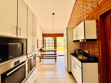 Casa en venta Calle Ibiza un piso en buen estado
