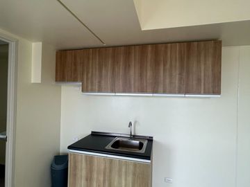 Serin West Tagaytay Tower 2 – Your Dream 1-BR Condo with Dedicated Parking Awaits!