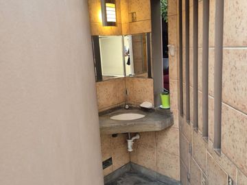 EXCLUSIVA CASA EN LA MOLINA VIEJA – AMPLIA, ILUMINADA Y CON EXCELENTES ACABADOS