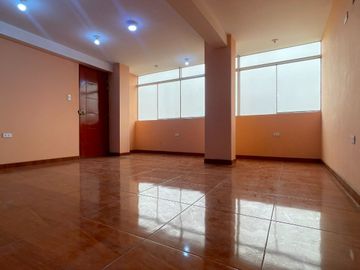 SE VENDE EDIFICIO - COMAS