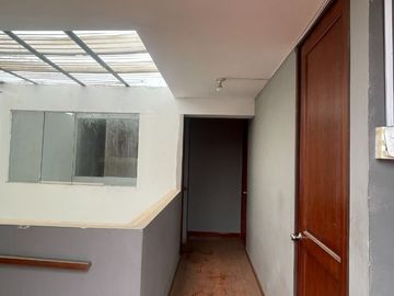 SE VENDE EDIFICIO - COMAS