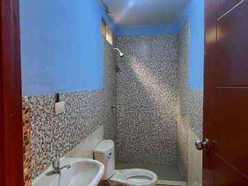 SE VENDE EDIFICIO - COMAS