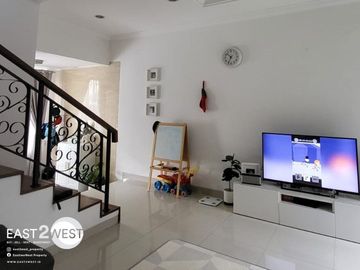 Dijual Rumah Cluster Sheffield Greenwich Park BSD City Tangerang Murah Bagus Siap Huni Lokasi Strategis