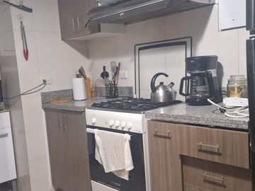 SAN BORJA ALQUILER BONITO DUPLEX VACIO DE 196 M2 MUY BIEN UBICADO EN LA AV ROUSSEAU CERCA A LAS AVENIDAS JAVIER PRADO, LAS ARTES NORTE Y SAN BORJA NOR