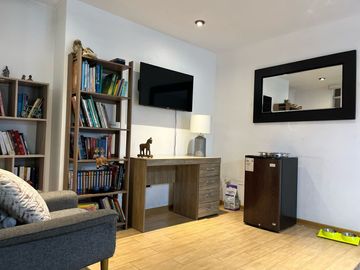 SAN BORJA ALQUILER BONITO DUPLEX VACIO DE 196 M2 MUY BIEN UBICADO EN LA AV ROUSSEAU CERCA A LAS AVENIDAS JAVIER PRADO, LAS ARTES NORTE Y SAN BORJA NOR