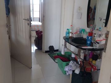 Rumah Semi Furnished di Tenggilis Rungkut dekat Jemursari sier Surabaya