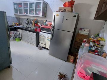 Rumah Semi Furnished di Tenggilis Rungkut dekat Jemursari sier Surabaya