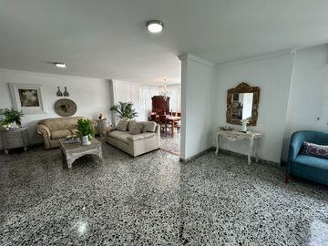 Venta Exclusiva de Apartamento en el Corazón del Barrio Centenario, Oeste de Cali, Colombia