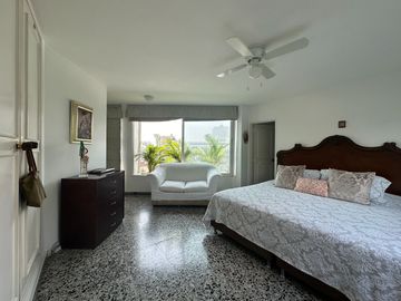 Venta Exclusiva de Apartamento en el Corazón del Barrio Centenario, Oeste de Cali, Colombia