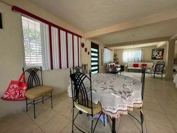 ¡CASA EN VENTA EN OAXTEPEC MORELOS, APROVECHA ESTA OPORTUNIDAD Y VIVE EN TU CASA PROPIA! - Calle Cto. Real, Real de Oaxtepec, Oaxtepec, Morelos.
