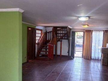 METRO LAGUNA SUR, PUDAHUEL SUR, CASA 2 pisos EN POESIA, VILLA JUAN GUZMAN CRUCHAGA.