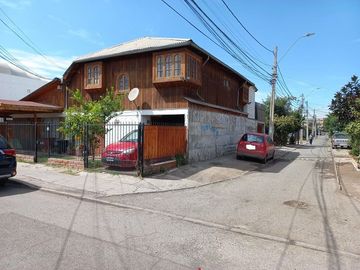 METRO LAGUNA SUR, PUDAHUEL SUR, CASA 2 pisos EN POESIA, VILLA JUAN GUZMAN CRUCHAGA.