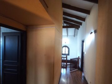 METRO LAGUNA SUR, PUDAHUEL SUR, CASA 2 pisos EN POESIA, VILLA JUAN GUZMAN CRUCHAGA.