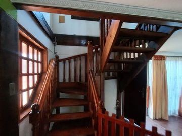 METRO LAGUNA SUR, PUDAHUEL SUR, CASA 2 pisos EN POESIA, VILLA JUAN GUZMAN CRUCHAGA.