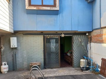 METRO LAGUNA SUR, PUDAHUEL SUR, CASA 2 pisos EN POESIA, VILLA JUAN GUZMAN CRUCHAGA.