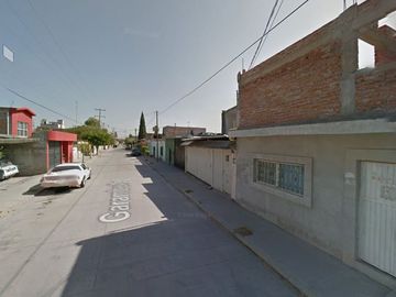 PC VENTA DE CASA EN RECUPERACION HOPOTECARIA EN EL BOSQUE	Celaya	Guanajuato