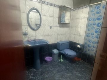 VENTA DE CASA EN :  LA URB ANTONIA MORENO DE CACERES- VENTANILLA