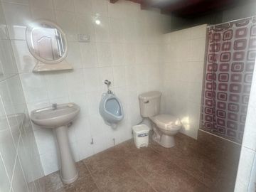 VENTA DE CASA EN :  LA URB ANTONIA MORENO DE CACERES- VENTANILLA