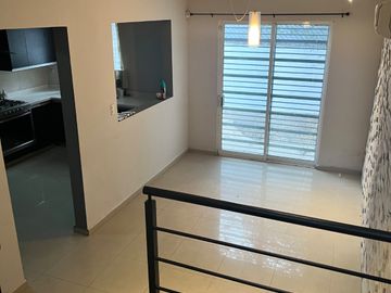 CASA EN VENTA RESIDENCIAL ARVORE SANTA CATARINA N.L.