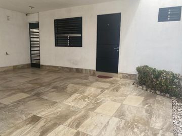 CASA EN VENTA RESIDENCIAL ARVORE SANTA CATARINA N.L.