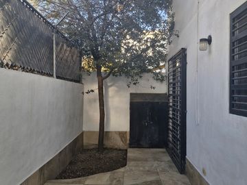 CASA EN VENTA RESIDENCIAL ARVORE SANTA CATARINA N.L.