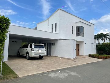 venta de casa campestre en la morada condominio clud via cali jamundi