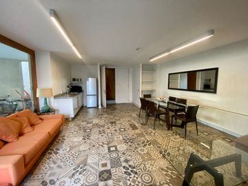 Departamento amplio e iluminado 1 pieza