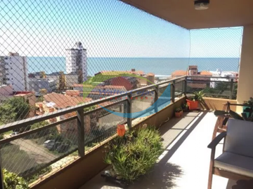 SEMI PISO EN VENTA - BARRIO NORTE - GESELL 196 MTS2