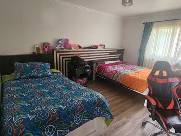ESPECTACULAR CASA EN PIRQUE, OPORTUNIDAD