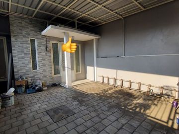 Dijual Rumah Siap Huni di Perumahan Graha Sukolilo Regency Keputih Surabaya