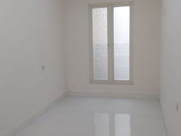 Dijual Rumah Siap Huni di Perumahan Graha Sukolilo Regency Keputih Surabaya