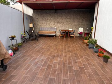 CASAEN ALTARERRA II CON EXCEDENTE DE TERRENO Y ESQUINA